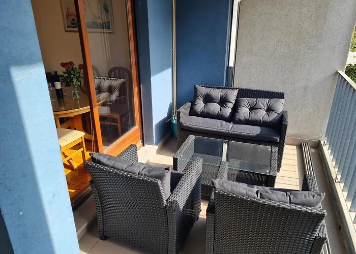 Veselka Ultra Europa 200 Meters Split