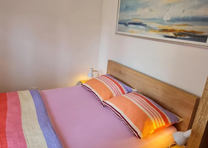 Veselka Ultra Europa 200 Meters アパート